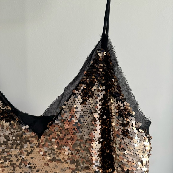 H&M Sequins Top - Picture 7 of 7